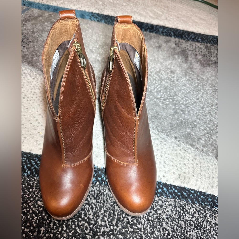 Timberland Earthkeepers Brown Leather Booties – Women’s Size 7.5 (EU 38.5)